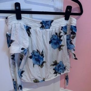 Kendall and Kylie Pacsun  Flower Print Top